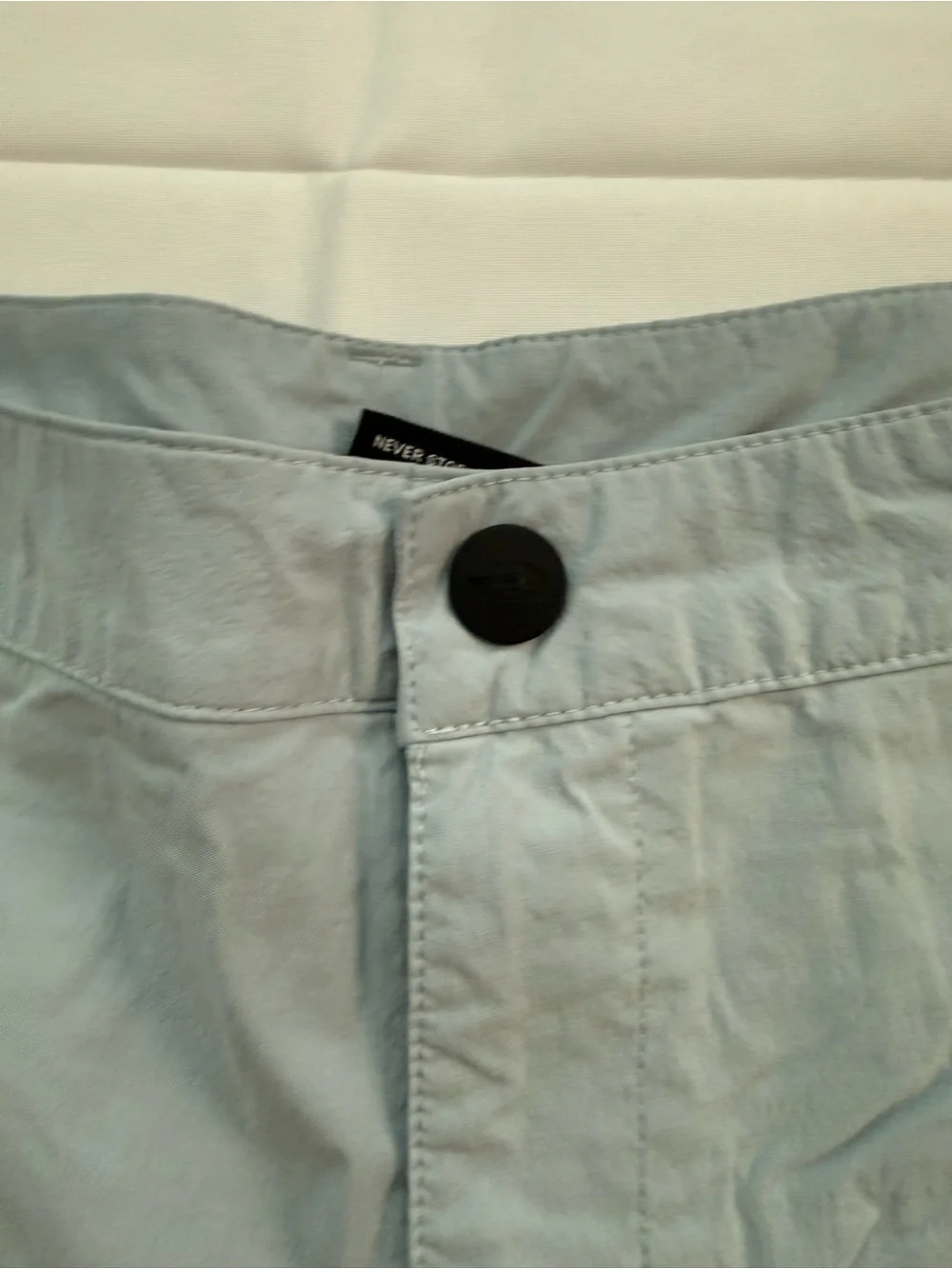 The North Face Men's Light Gray Flat-Front Shorts